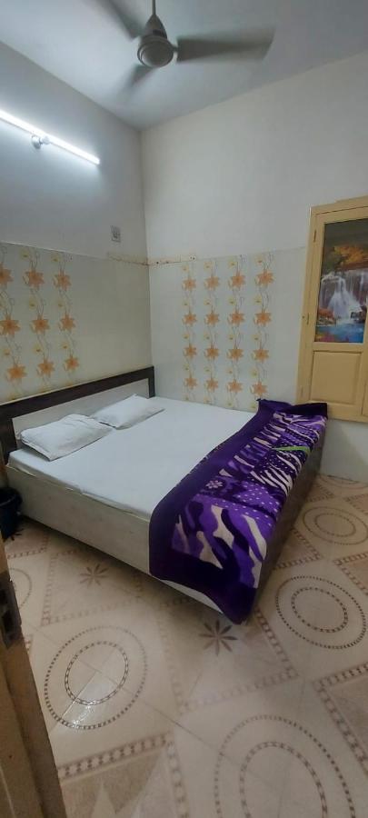 Mj Chawla Homestay Double Bed Attached Bathroom Room Amritsar Eksteriør bilde
