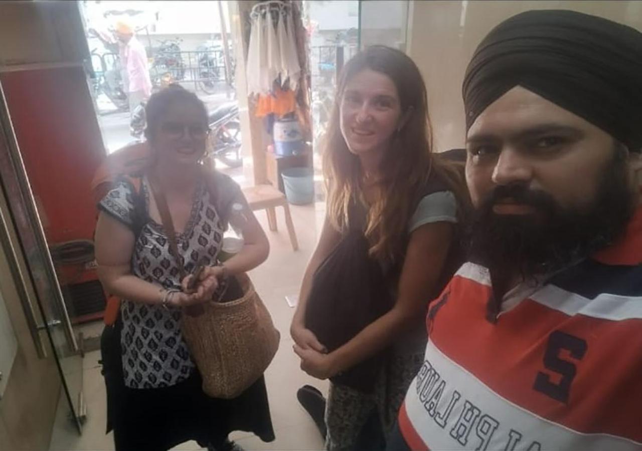 Mj Chawla Homestay Double Bed Attached Bathroom Room Amritsar Eksteriør bilde