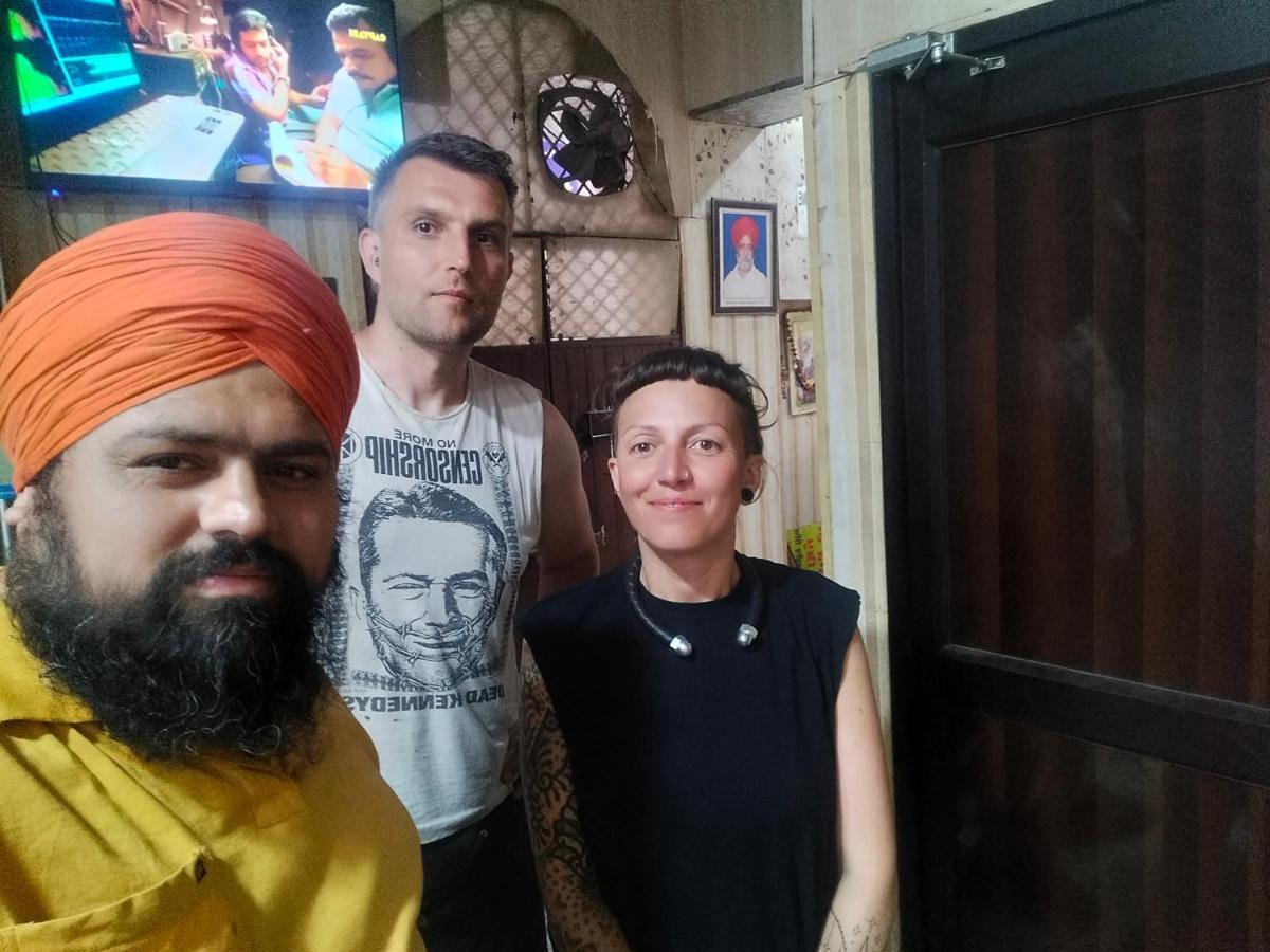 Mj Chawla Homestay Double Bed Attached Bathroom Room Amritsar Eksteriør bilde